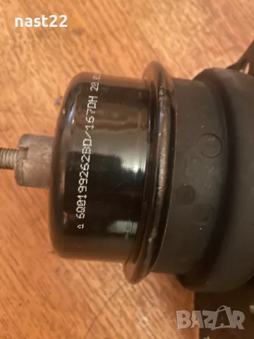 Десен тампон двигател Фолксваген Поло 1.4 ТДИ 80 к.сПоло 