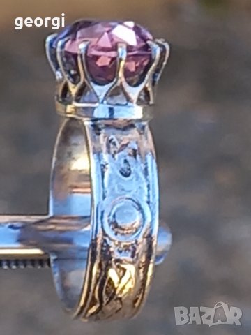 Сребърен пръстен с аметист 