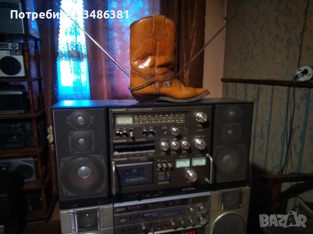 JVC 828, снимка 3 - Радиокасетофони, транзистори - 53918751