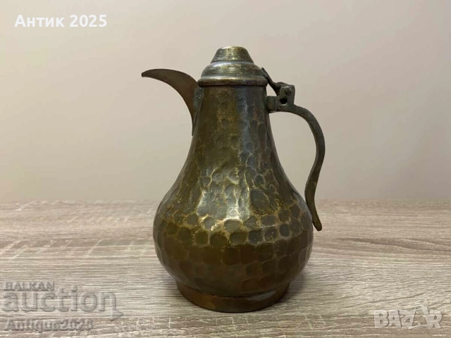 Старинна месингова кана, снимка 2 - Антикварни и старинни предмети - 51455574