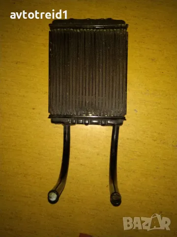 Продавам радиатор парно УАЗ, снимка 2 - Части - 48004730