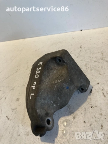 Конзола/стойка за монтаж лява за Mercedes E280 CDI W211 V6 (2007) A6422230004