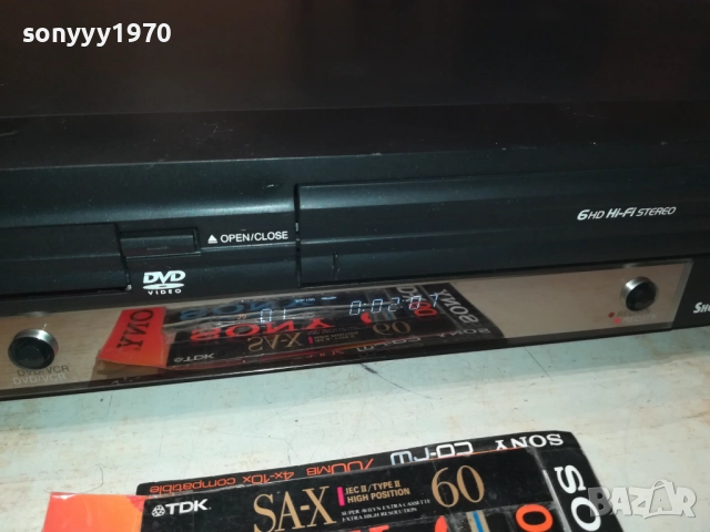 LG V8705DB DVD & VIDEO-ВНОС GERMANY 0411252137, снимка 8 - Плейъри, домашно кино, прожектори - 52297628