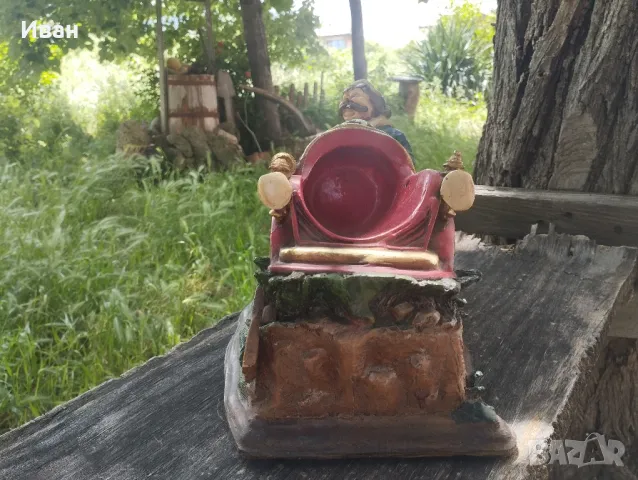 Ретро гипсова Поставка за вино , снимка 4 - Антикварни и старинни предмети - 50406001