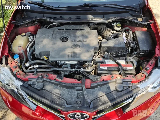 Toyota Auris D4D 2000 Diesel, снимка 7 - Автомобили и джипове - 55816478