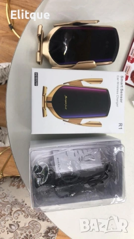 Поставка за телефон с вградено безжично зарядно за кола – Smart Sensor S6 ⚡