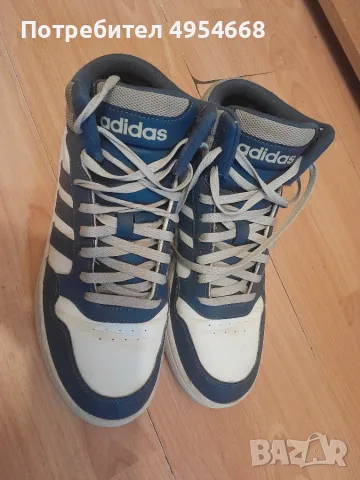 Маратонки adidas