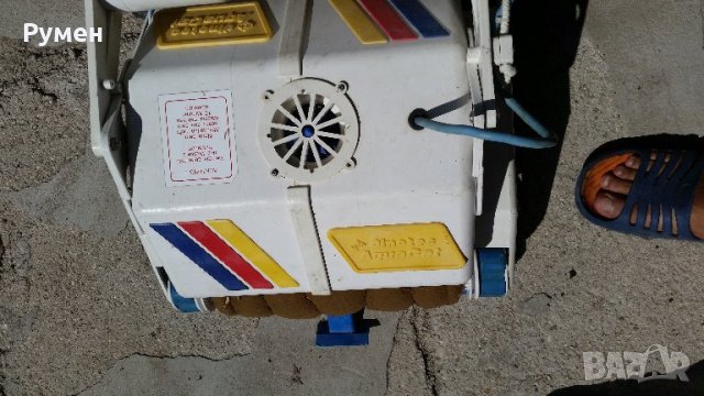 Робот за басейн, снимка 3 - Басейни и аксесоари - 30040176