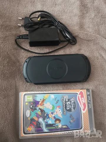 PSP Е 1004 игра черно, снимка 2 - PlayStation конзоли - 55238616