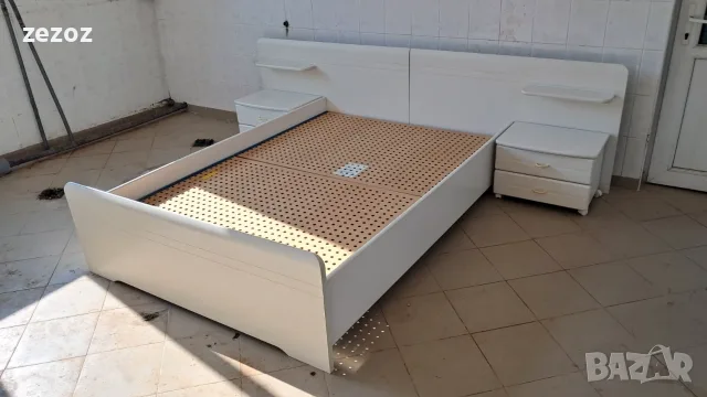 Спалня с нощни шкафчета и подматрачни, снимка 2 - Спални и легла - 55842545