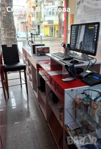 Офис помещение под наем в Центъра, снимка 3 - Офиси - 54079367