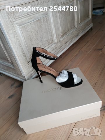 Чисто нови черни естествен велур и кристали Сваровски сандали на висок ток Eva Longoria, снимка 7 - Сандали - 37495782