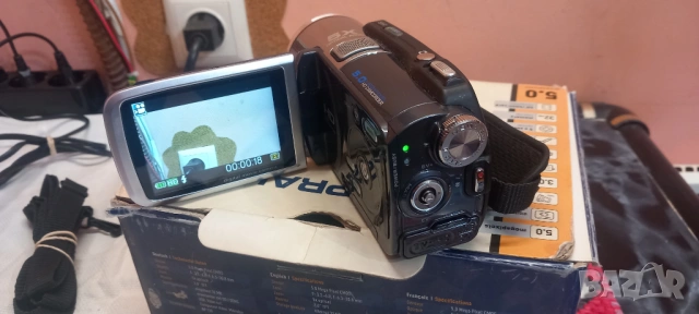 видеокамера PRAKTIKA DVC 5.1HD, снимка 4 - Камери - 54018251