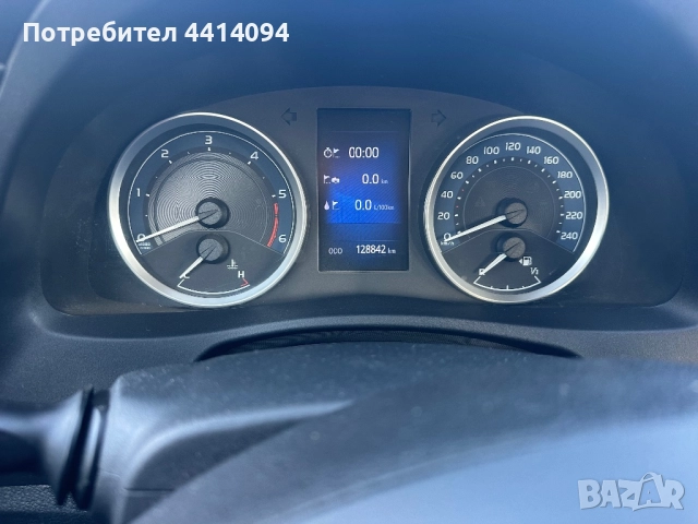 Продавам Toyota Corolla 1.4 d4d, снимка 12 - Автомобили и джипове - 52582962