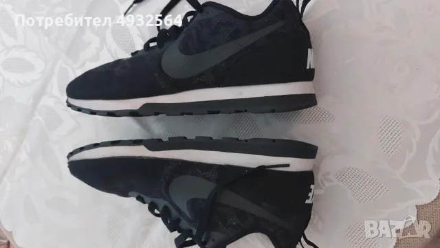 Дамски маратонки Nike, 35 евро, снимка 4 - Маратонки - 55843897