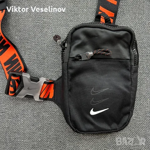 Оригинална Nike Малка Чантичка Черна През Рамо