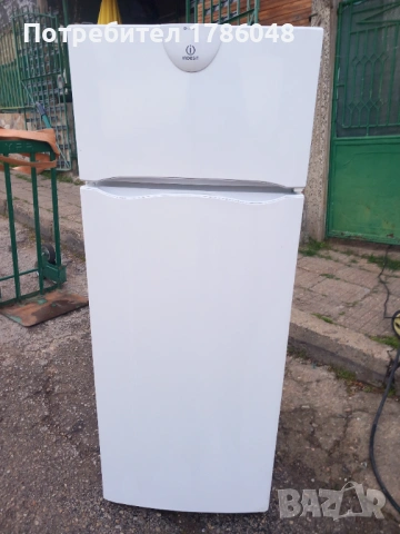 Хладилник с фризер в 1.40 ш0.55 д0.5
