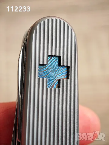 Victorinox Compact Titanium Damascus, снимка 2 - Ножове - 55786021