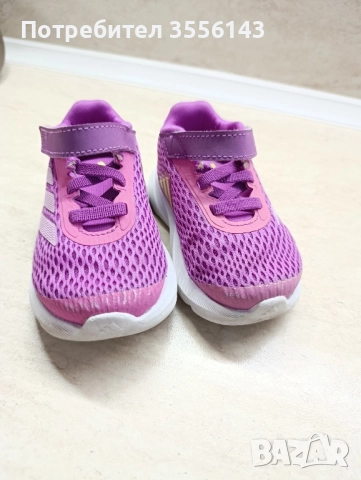 Бебешки маратонки Adidas, снимка 2 - Бебешки обувки - 51920778