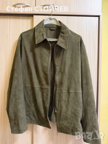 Продавам зелено велурено ново  Massimo dutti/L