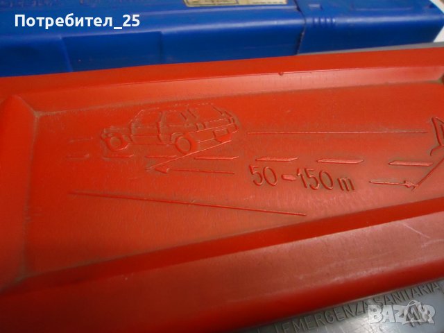 Автомобилни триъгълници, снимка 3 - Аксесоари и консумативи - 42633244