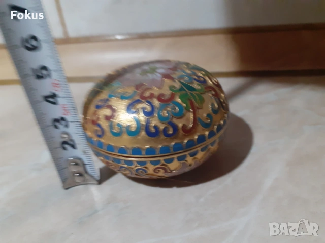 Стара бронзова кутийка с емайл клоазоне бижутерка, снимка 6 - Антикварни и старинни предмети - 53357148