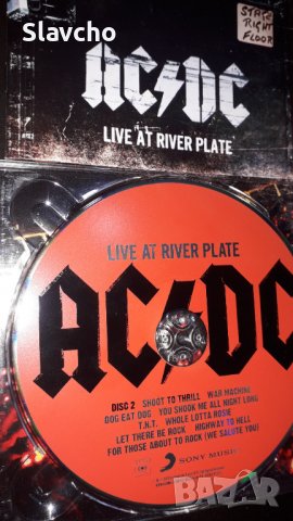 Компакт диск на - AC/DC – Live At River Plate, снимка 4 - CD дискове - 37380538