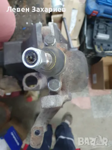 ШЕНКЕЛИ ЗА VW T4, снимка 2 - Части - 50235217