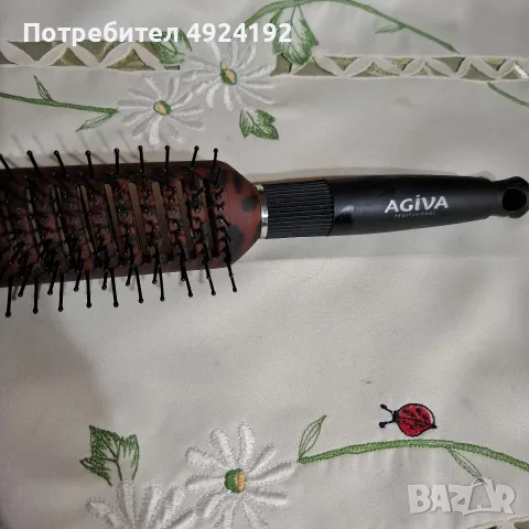 Аксесори за коса четки , снимка 5 - Аксесоари за коса - 56183161