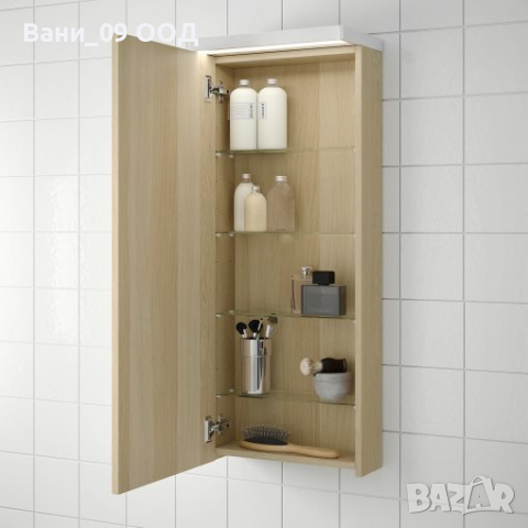 Шкаф за баня в цвят светъл дъб