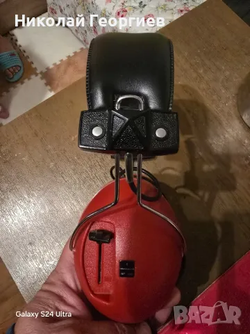 Винтидж слушалки Universum , снимка 3 - Слушалки и портативни колонки - 48215594