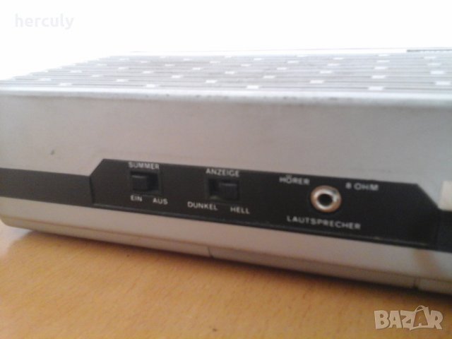 РАДИО УНИВЕРСУМ universum , снимка 4 - Ресийвъри, усилватели, смесителни пултове - 31321726