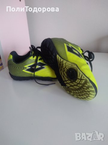 Футболни обувки LOTTO , снимка 3 - Детски маратонки - 37338369