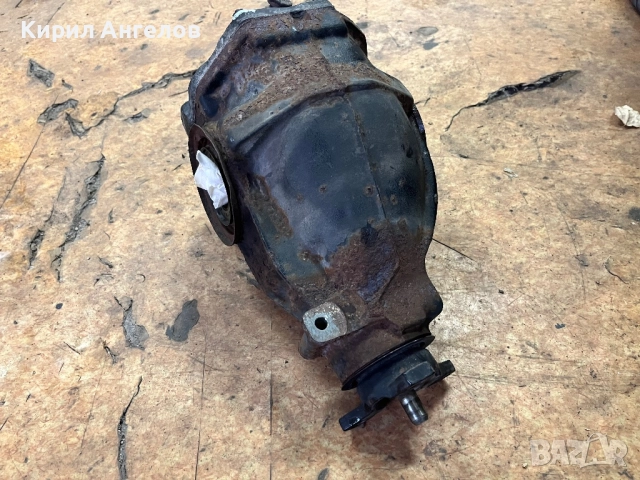 Диференциал за Mercedes C-class W203 3.2i (3.27), снимка 4 - Части - 51701393