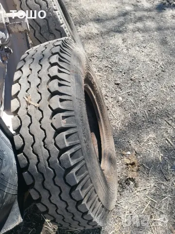 гуми, джанти и хидравлична бутилка за ремарке рсд 4 тона , снимка 10 - Селскостопанска техника - 42141809