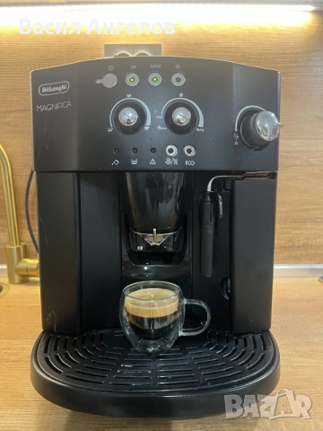 кафеавтомат Delonghi Magnifica 