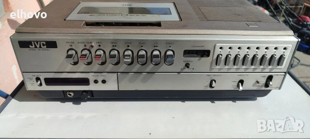 Видео player JVC HR-3300EG, снимка 2 - Плейъри, домашно кино, прожектори - 53983806