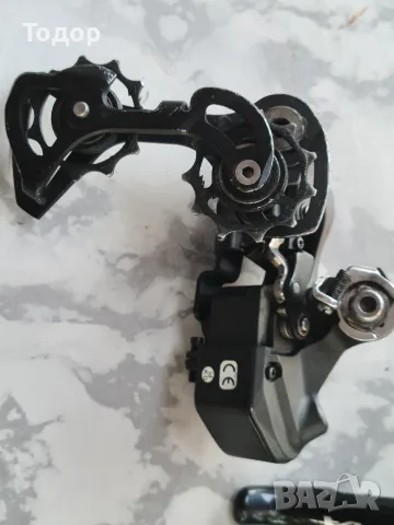 Shimano ultegra Di2 комплект , снимка 9 - Части за велосипеди - 56074382