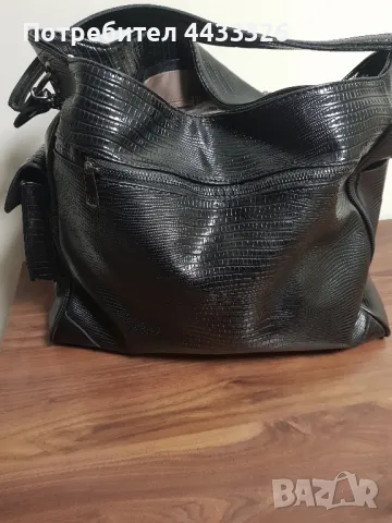 дамска чанта, снимка 3 - Чанти - 49740899