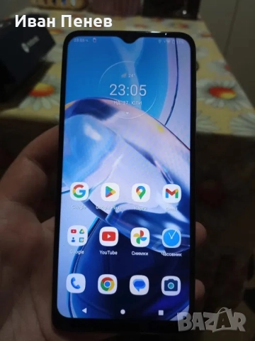 Смартфон Motorola E 22 в перфектно състояние