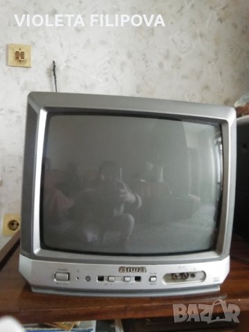 Продавам малък телевизор, снимка 1 - Телевизори - 31787705