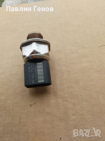 Датчик налягане на горивото 04L906054 за Audi VW Seat volkswagen, снимка 2 - Части - 40759431