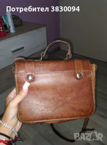 Стара Кожена Дамска Чанта, снимка 9 - Чанти - 51180892