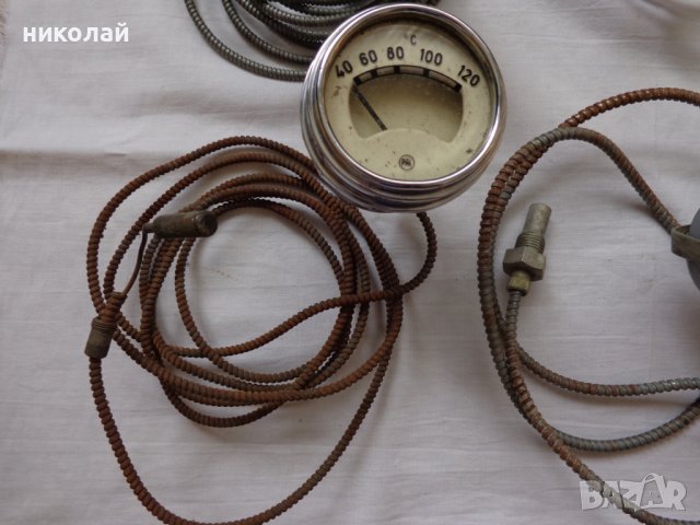 Уреди за измерване на Температура на вода и масло нови за Ретро автомобили , снимка 5 - Части - 37040164