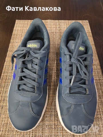 маратонки Адидас, снимка 2 - Маратонки - 53063464