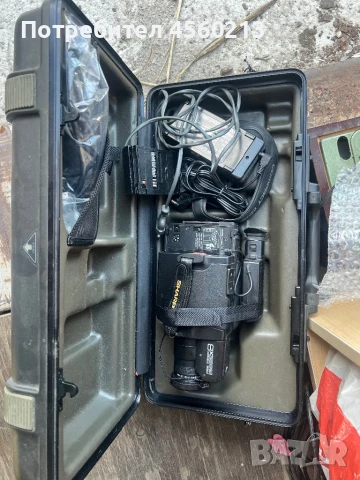 Продавам стара Видеокамера 