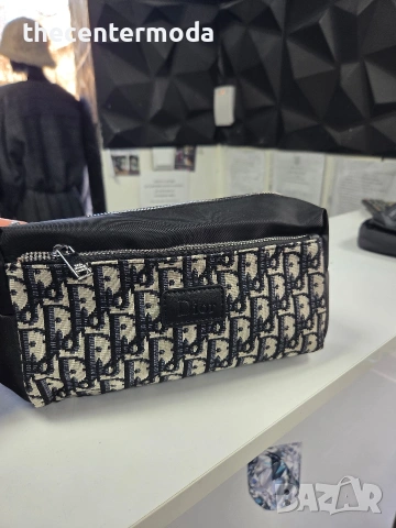 Чантичка тип банан , снимка 2 - Чанти - 53110674