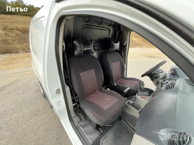 Renault Kangoo Exspress 1.5DCI , снимка 11 - Автомобили и джипове - 56085696