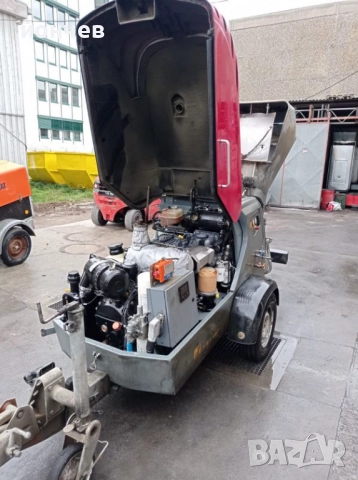 Машина за земно-влажна подова замазка Putzmaister M740 5DHBS, снимка 2 - Други машини и части - 51583537