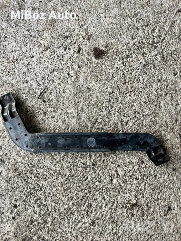 Държач акумулатор БМВ Е90 91 BMW